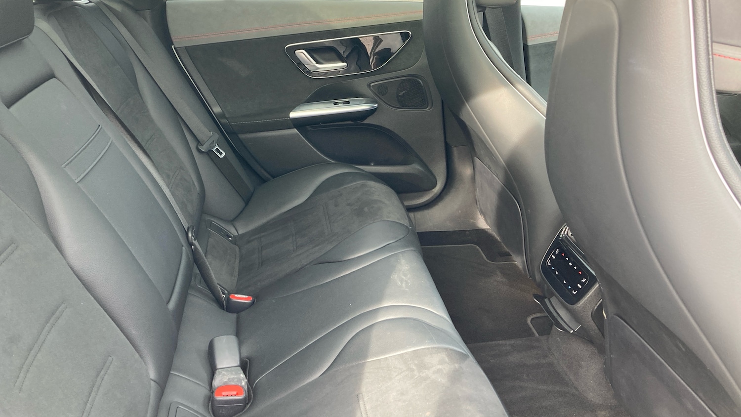 Used Mercedes-Benz EQA 2023 for sale - 78065039: Photo 16