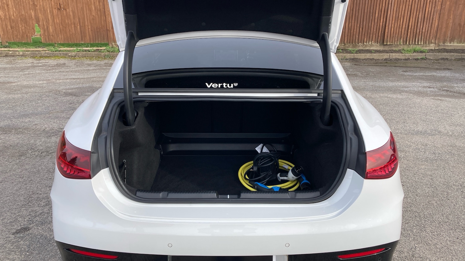 Used Mercedes-Benz EQA 2023 for sale - 78065039: Photo 4