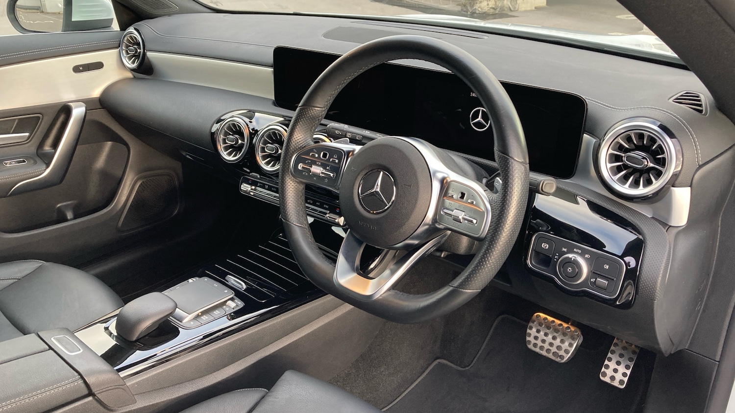 Used Mercedes-Benz CLA 2022 for sale - 76791269: Photo 11