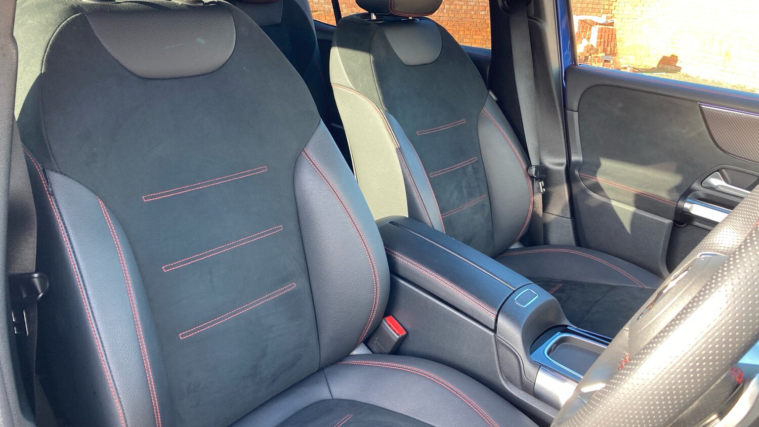 Used Mercedes-Benz GLB 2025 for sale - 77487027: Photo 30