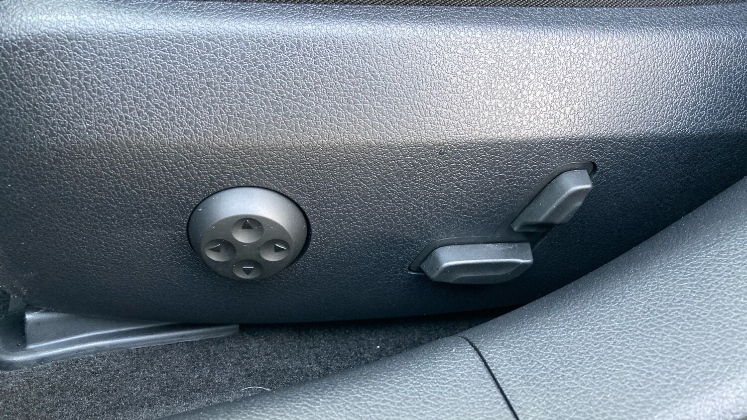 Used Mercedes-Benz E Class 2025 for sale - 77568281: Photo 25