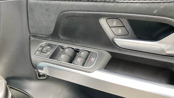 Used Mercedes-Benz GLB 2021 for sale - 76117358: Photo 33