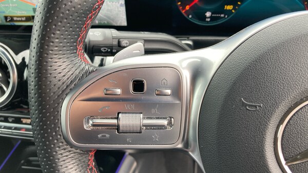 Used Mercedes-Benz GLB 2021 for sale - 76117358: Photo 38