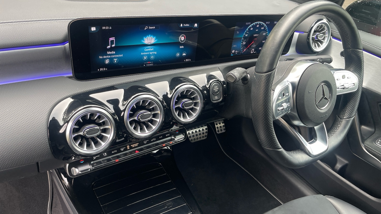 Used Mercedes-Benz A-Class 2022 for sale - 77013678: Photo 9