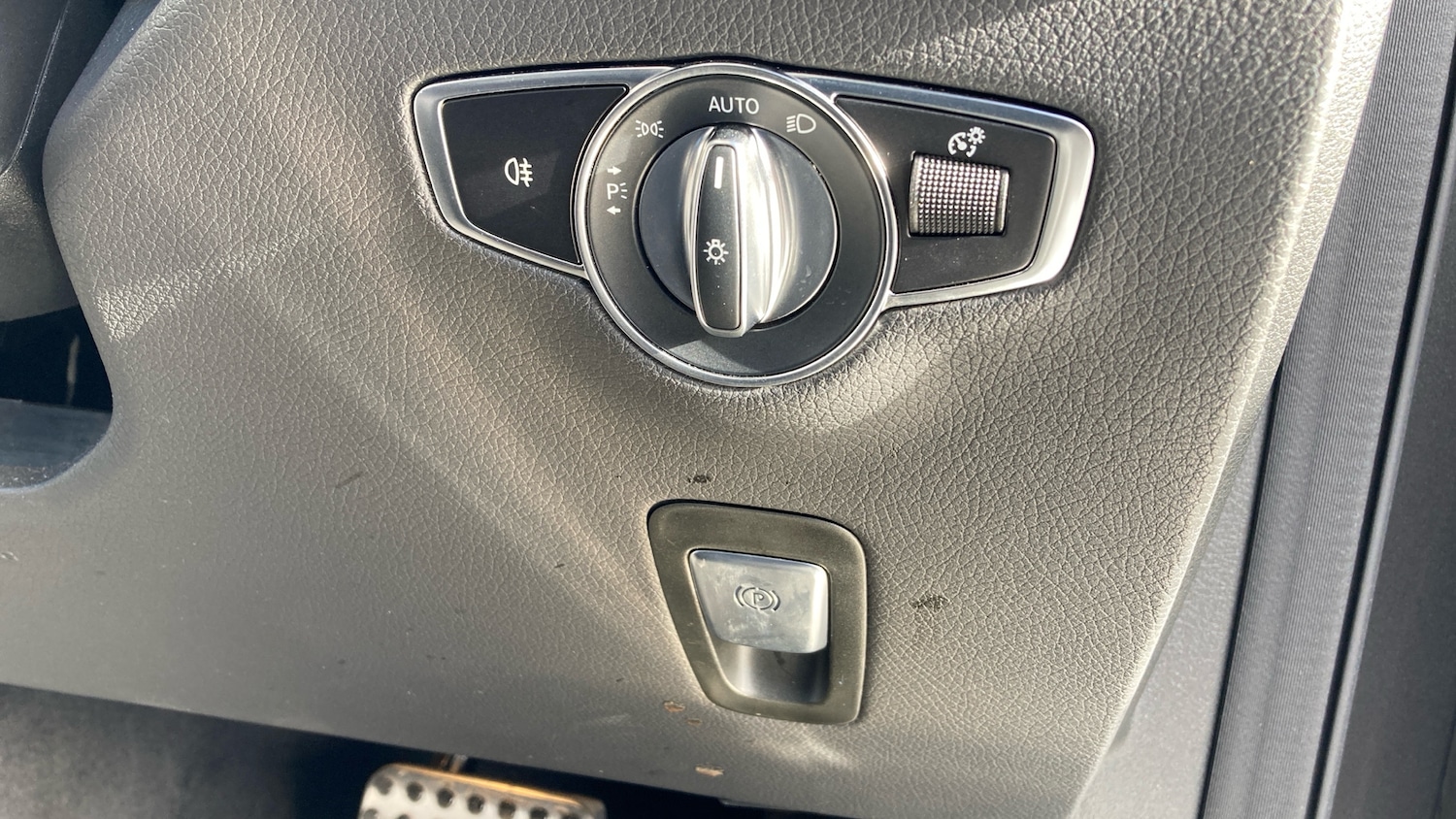 Used Mercedes-Benz EQC 2023 for sale - 77848819: Photo 37