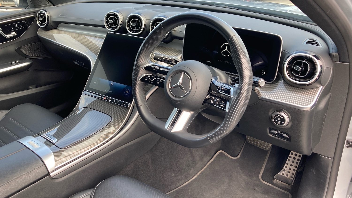 Used Mercedes-Benz C-Class 2024 for sale - 76102003: Photo 11