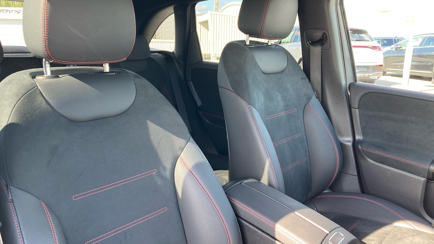 Used Mercedes-Benz B Class 2023 for sale - 76102005: Photo 28