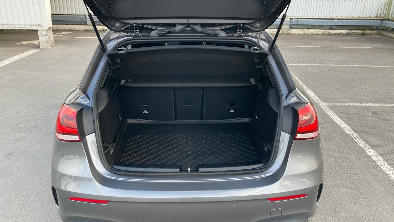 Used Mercedes-Benz A-Class 2022 for sale - 76602237: Photo 4