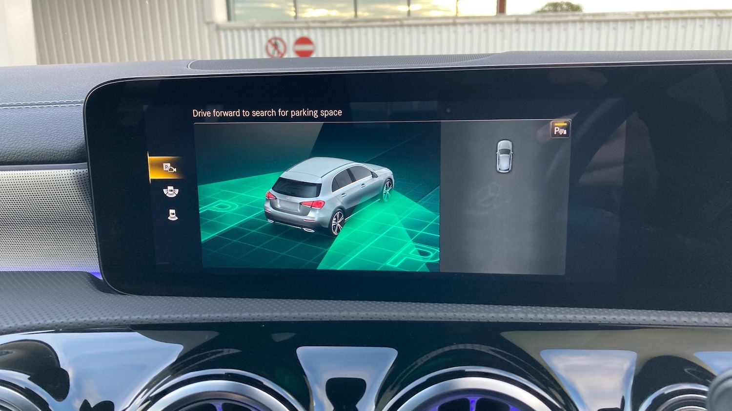 Used Mercedes-Benz A-Class 2022 for sale - 76602237: Photo 43