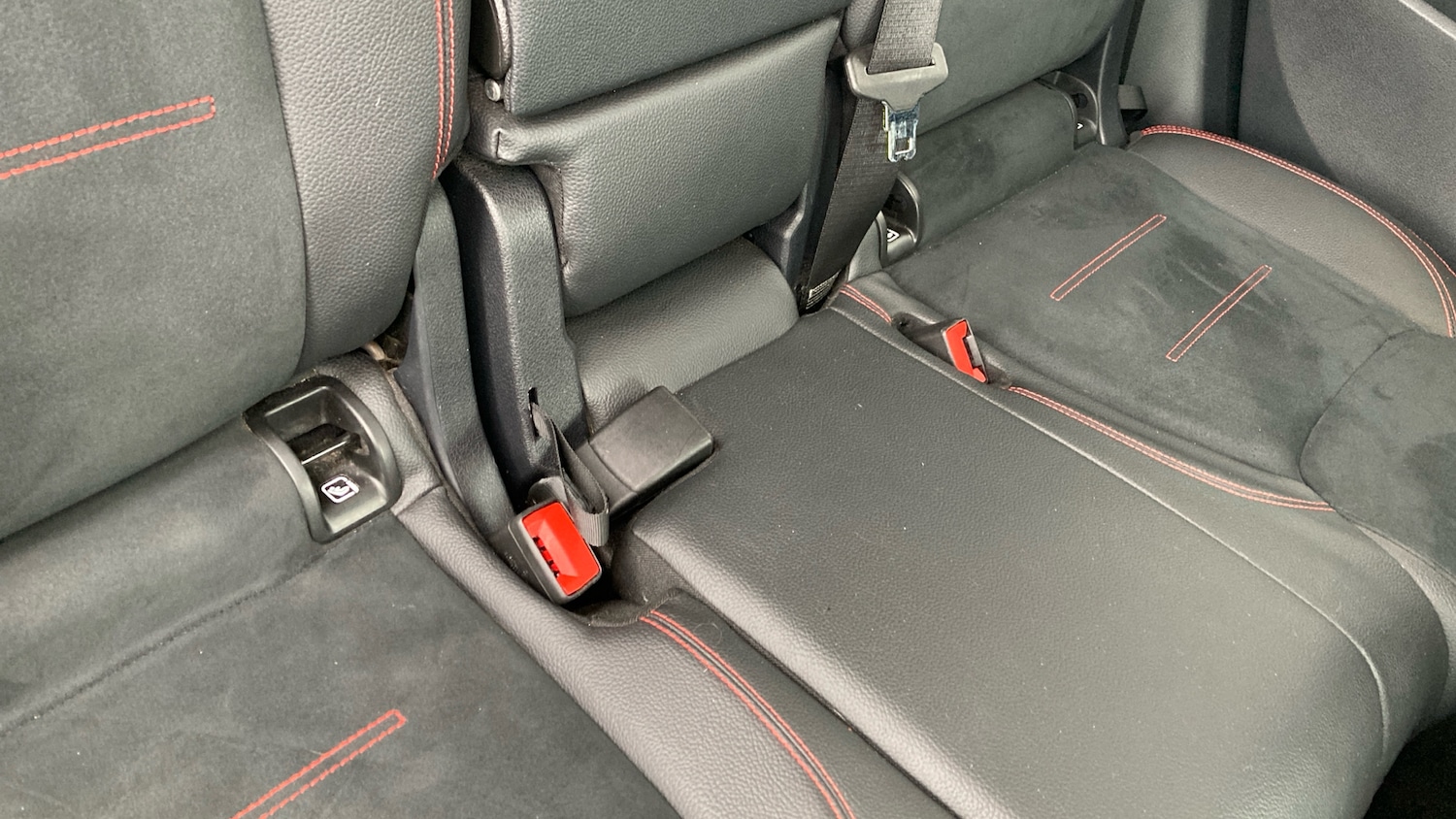 Used Mercedes-Benz GLB 2023 for sale - 75894357: Photo 17