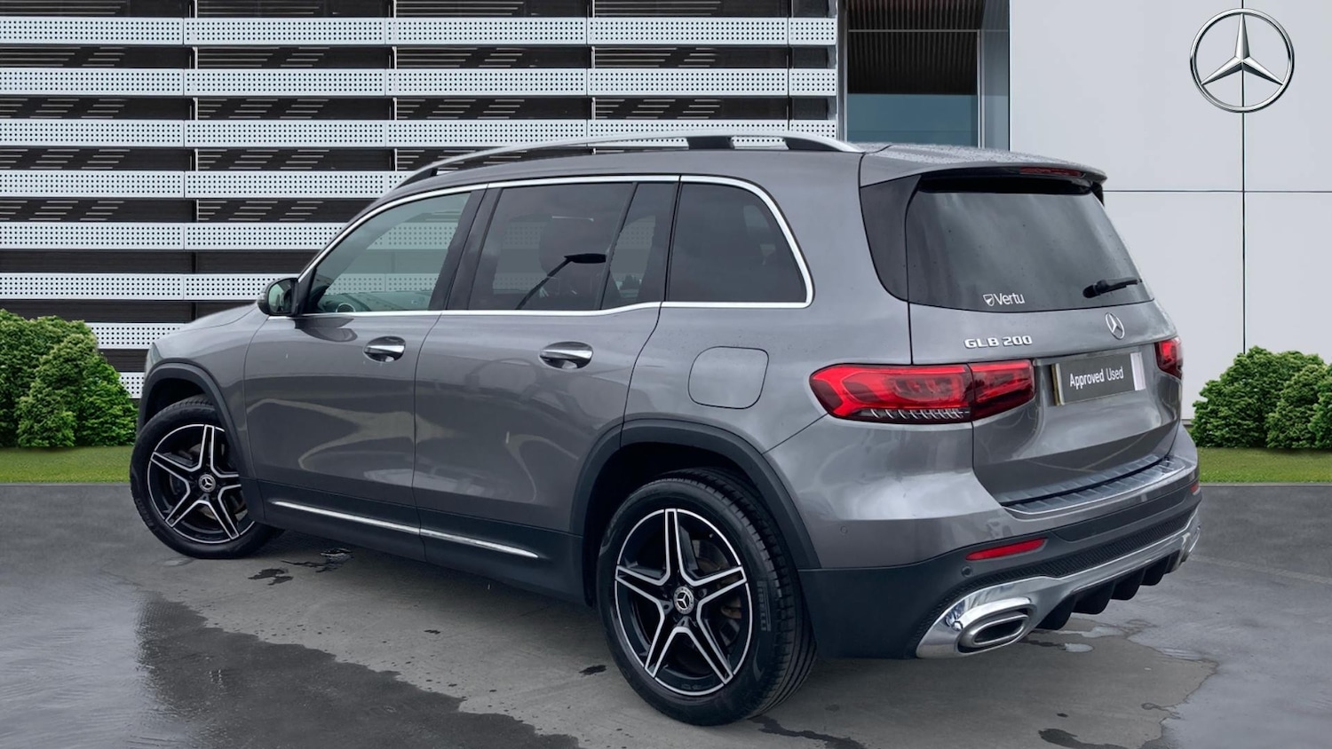 Used Mercedes-Benz GLB 2023 for sale - 75894357: Photo 2