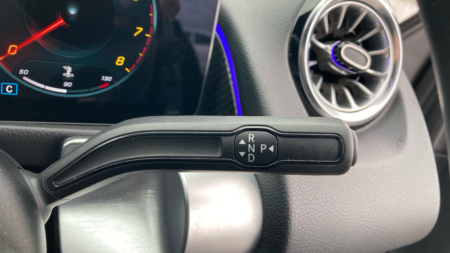 Used Mercedes-Benz GLB 2023 for sale - 75894357: Photo 36