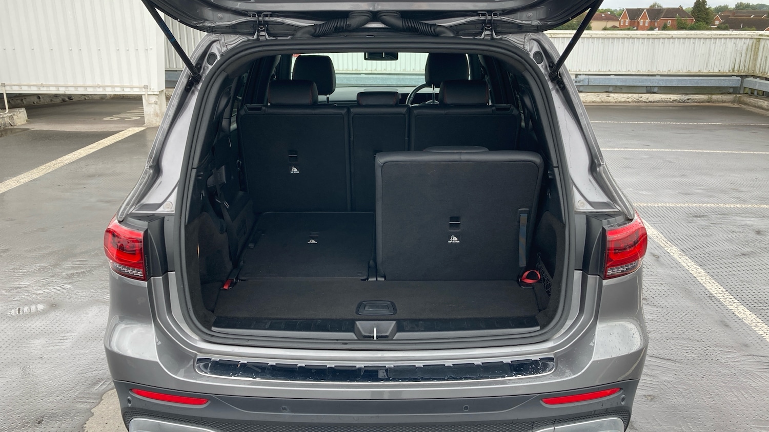 Used Mercedes-Benz GLB 2023 for sale - 75894357: Photo 4