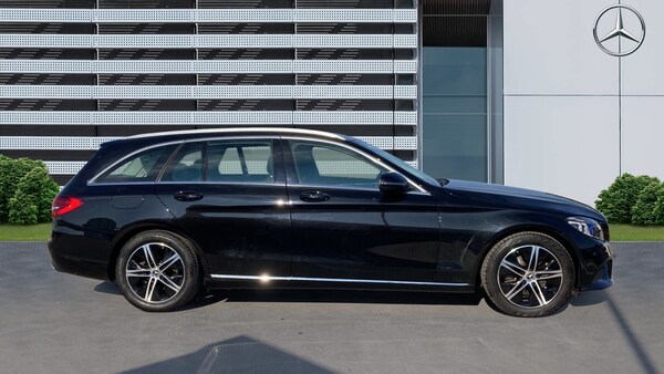 Used Mercedes-Benz C Class 2019 for sale - 76265272: Photo 5