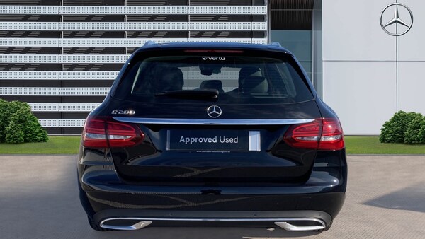 Used Mercedes-Benz C Class 2019 for sale - 76265272: Photo 6