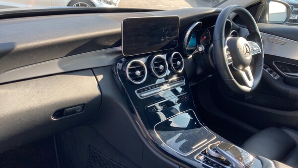 Used Mercedes-Benz C Class 2019 for sale - 76265272: Photo 9