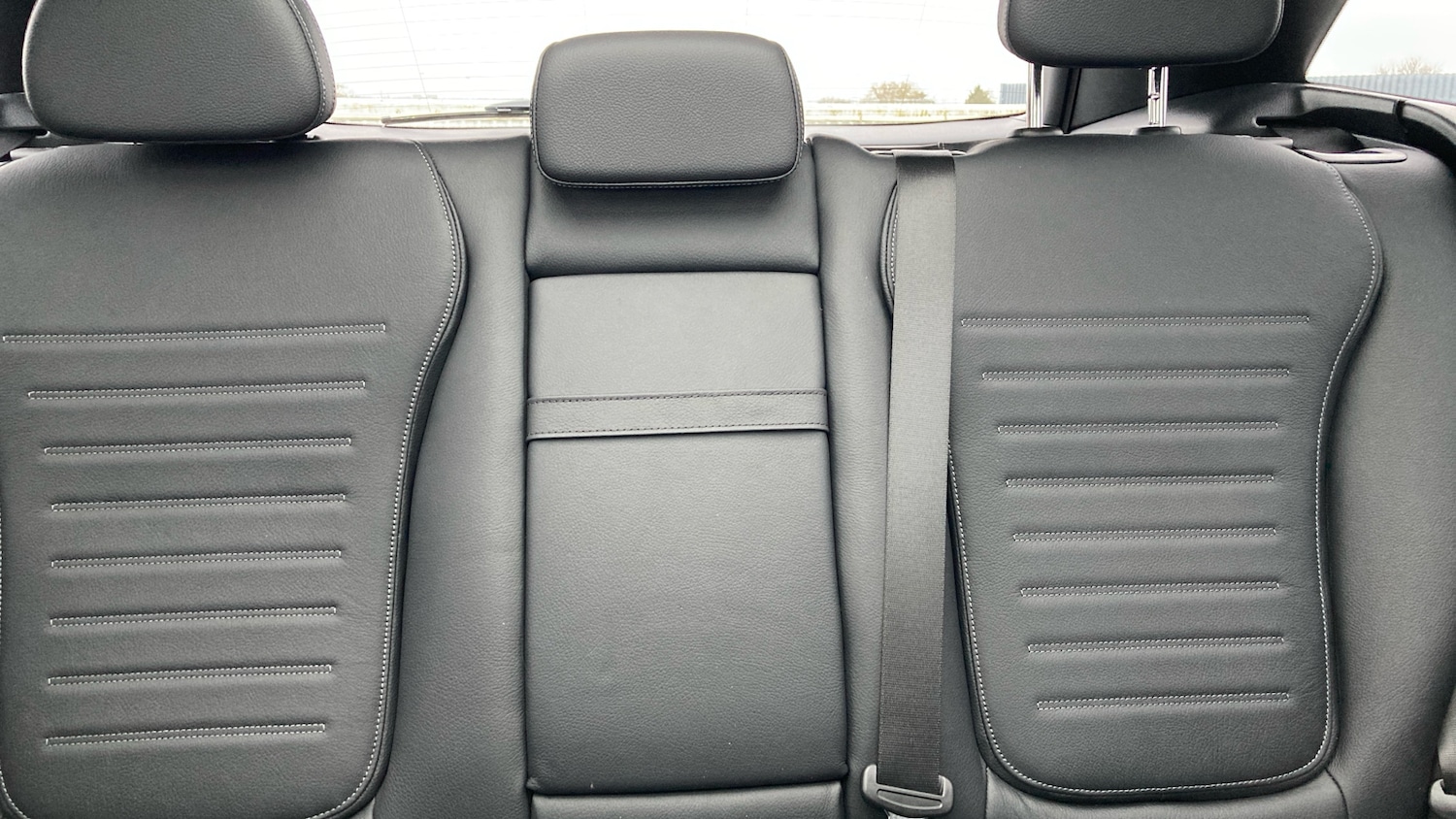 Used Mercedes-Benz GLC 2023 for sale - 76910920: Photo 15