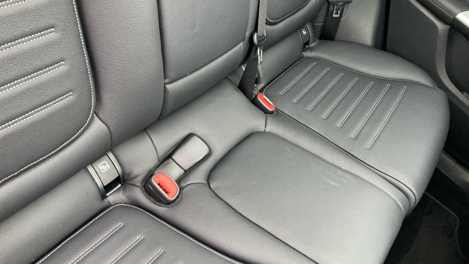 Used Mercedes-Benz GLC 2023 for sale - 76910920: Photo 17