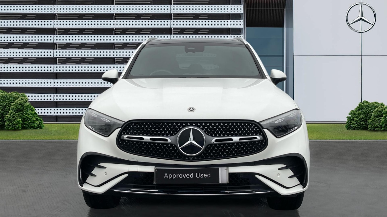 Used Mercedes-Benz GLC 2023 for sale - 76910920: Photo 3