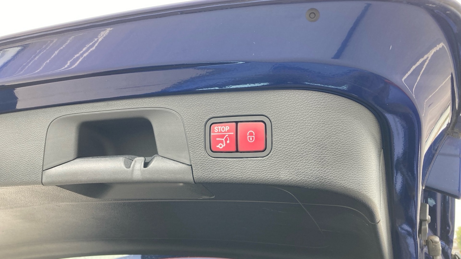 Vehicle 33