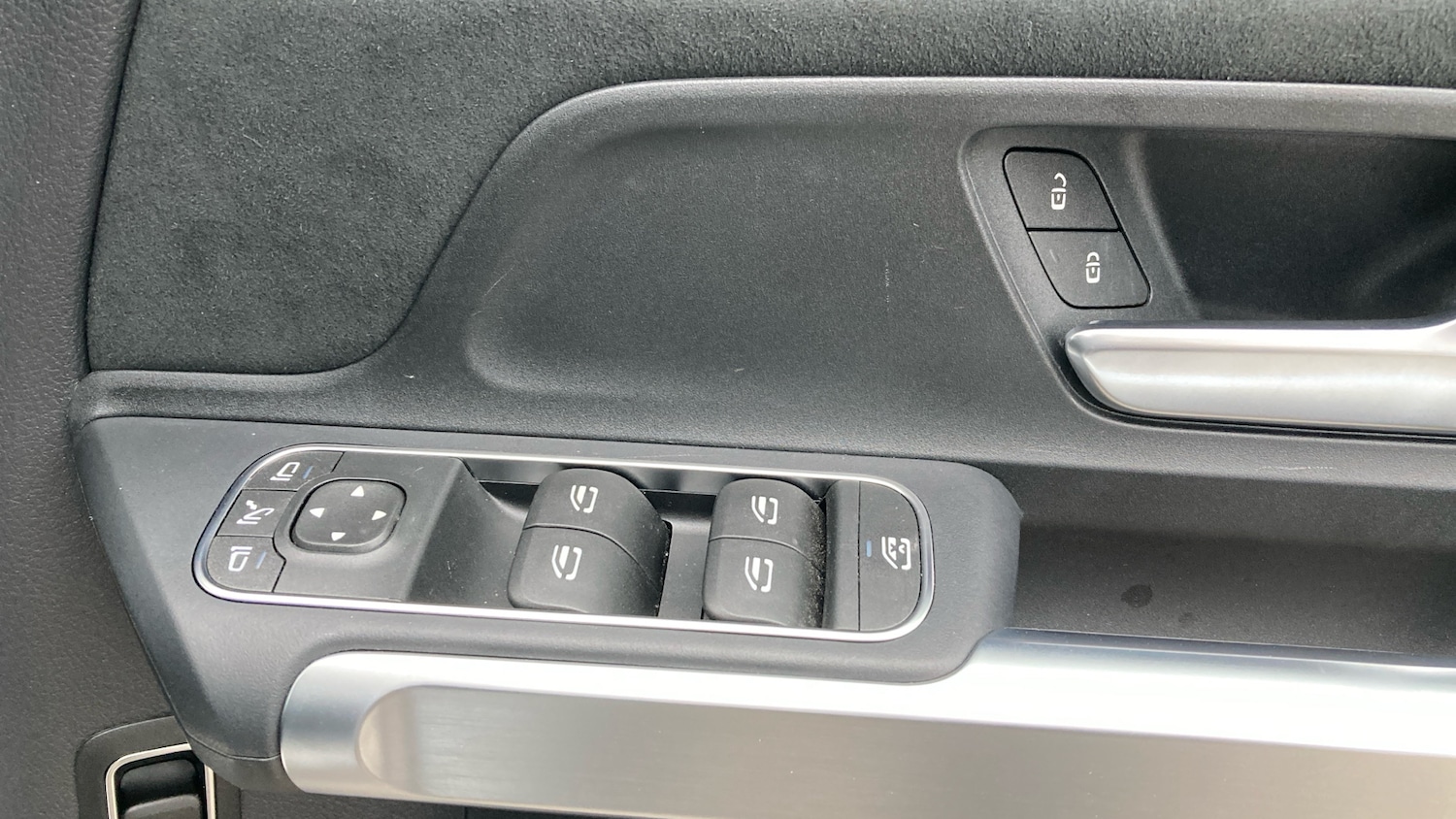 Used Mercedes-Benz EQB 2024 for sale - 77591264: Photo 34