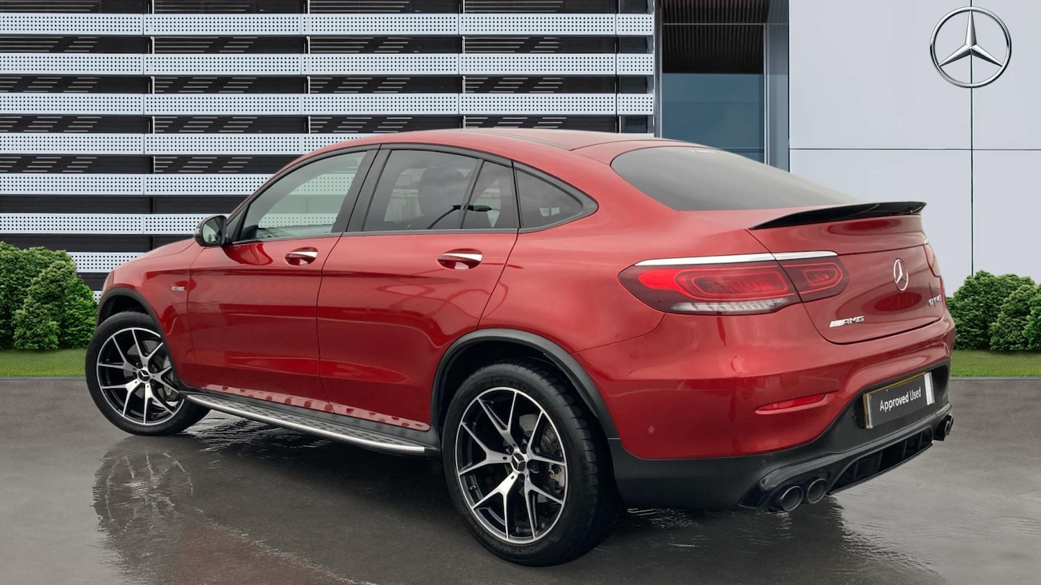 Used Mercedes-Benz GLC 2019 for sale - 76948886: Photo 2