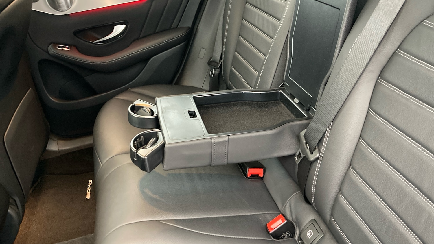 Used Mercedes-Benz GLC 2019 for sale - 76948886: Photo 31