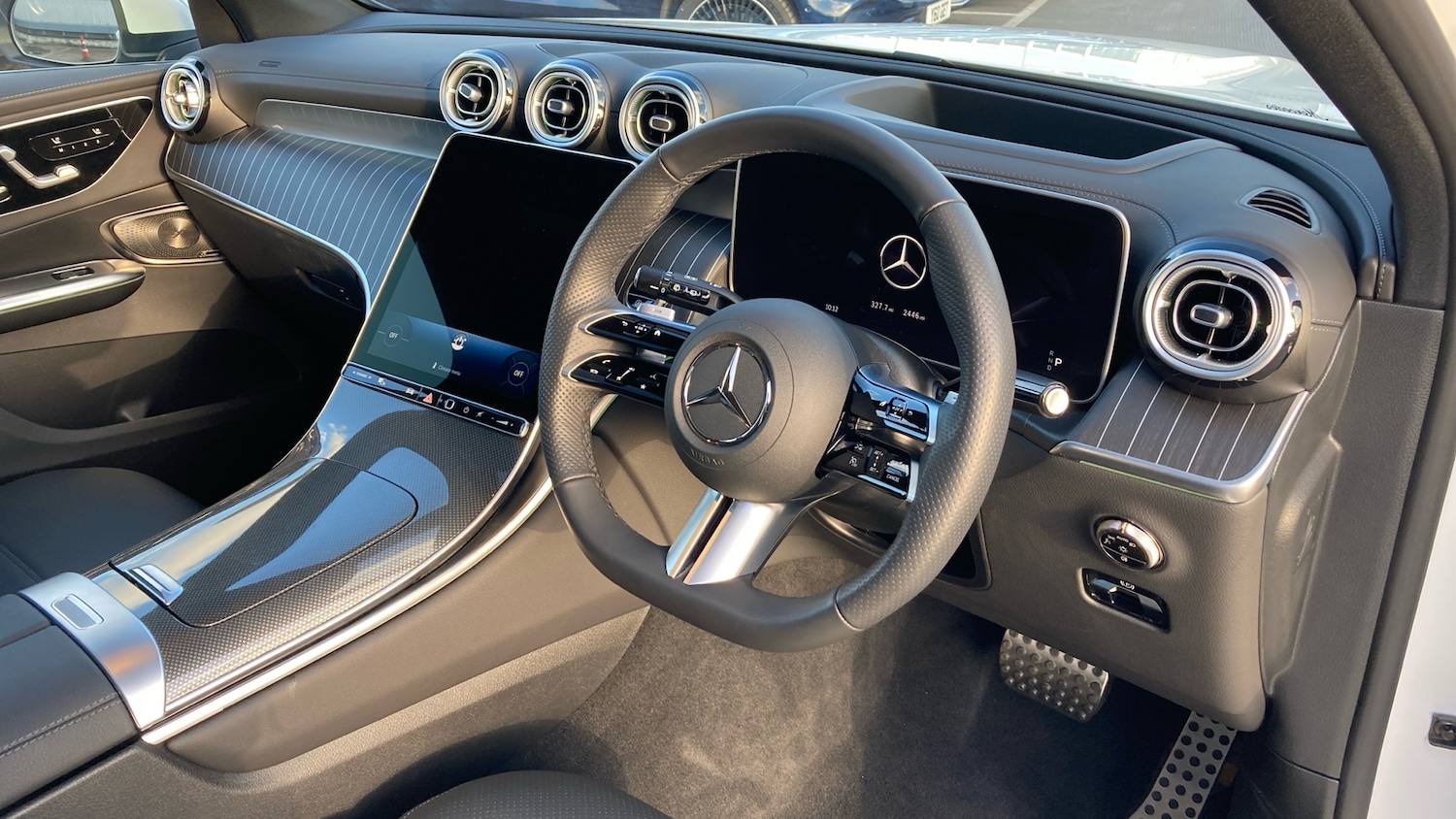 Used Mercedes-Benz GLC 2025 for sale - 77032758: Photo 11