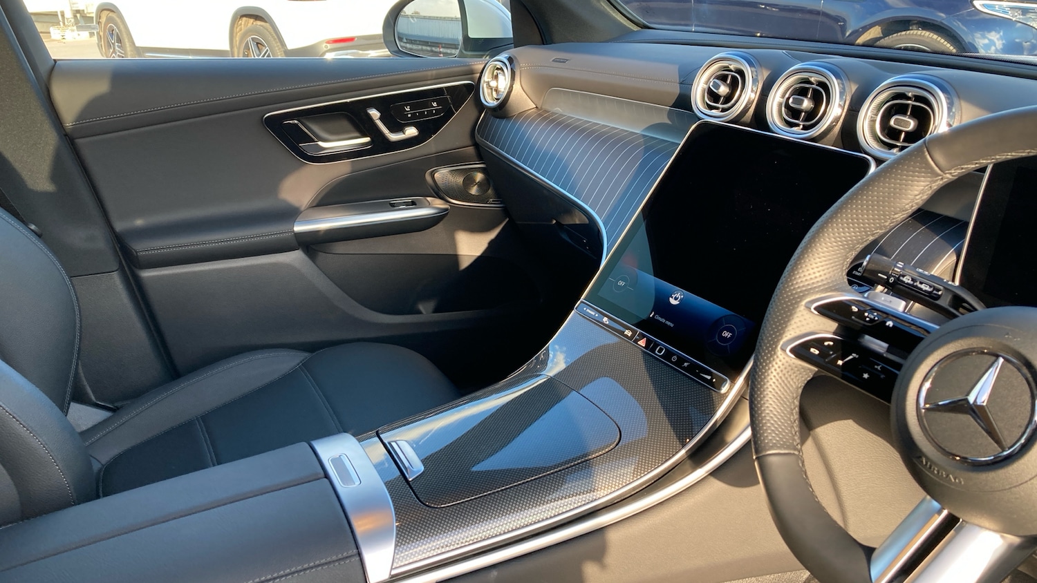 Used Mercedes-Benz GLC 2025 for sale - 77032758: Photo 14