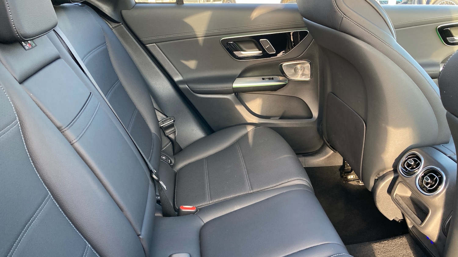 Used Mercedes-Benz GLC 2025 for sale - 77032758: Photo 16