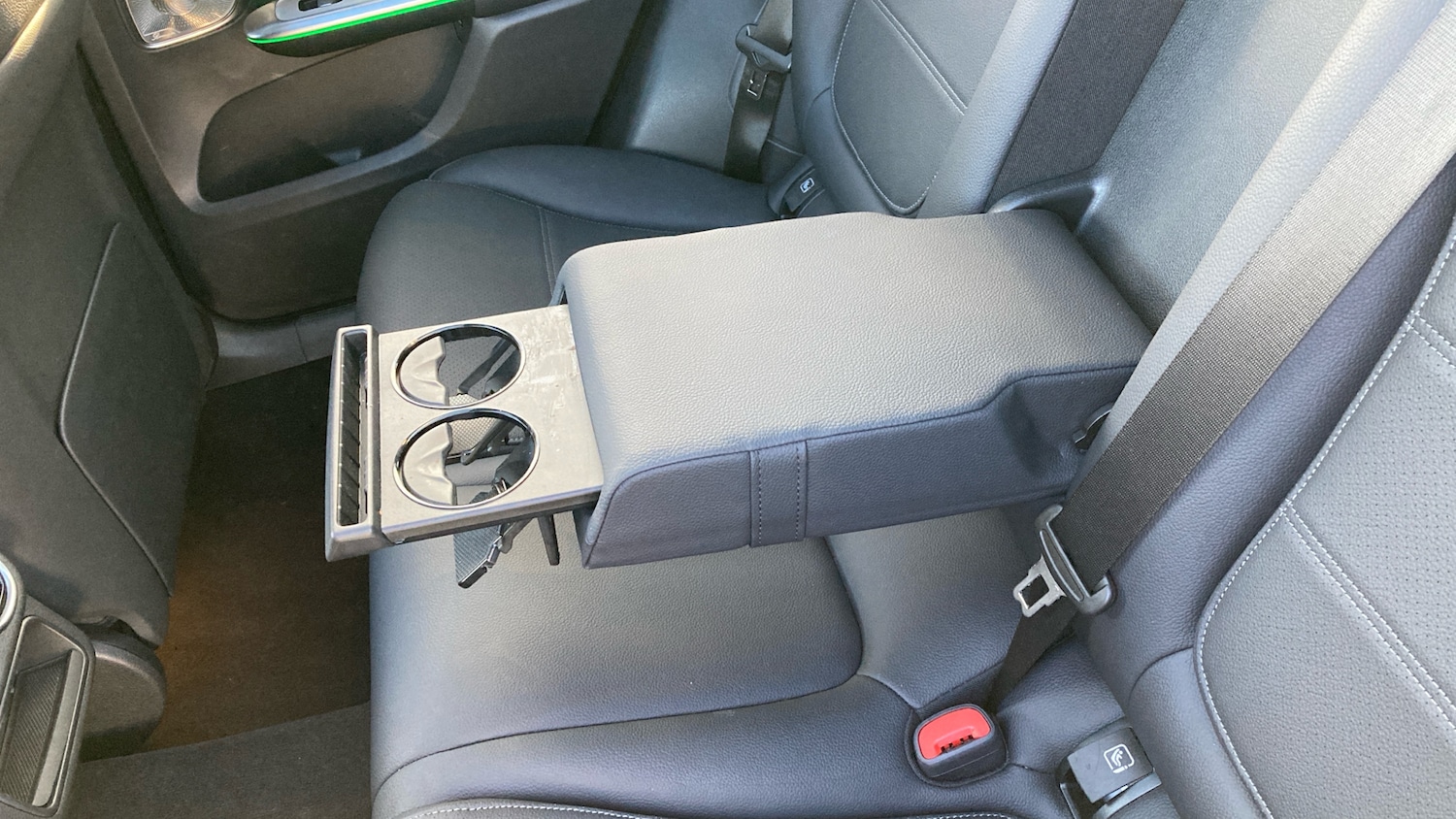 Used Mercedes-Benz GLC 2025 for sale - 77032758: Photo 27