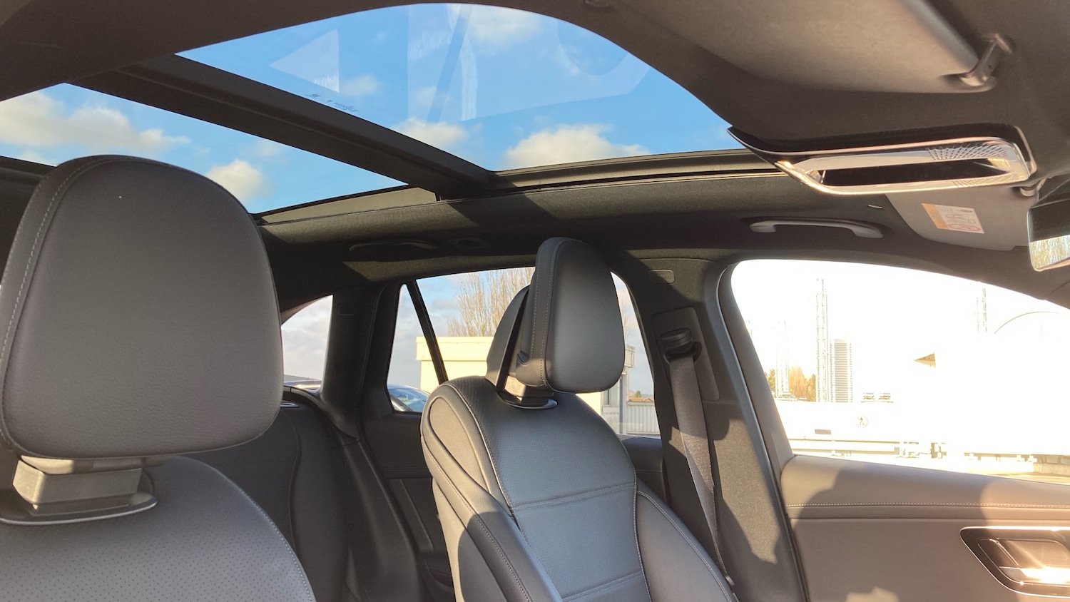 Used Mercedes-Benz GLC 2025 for sale - 77032758: Photo 30