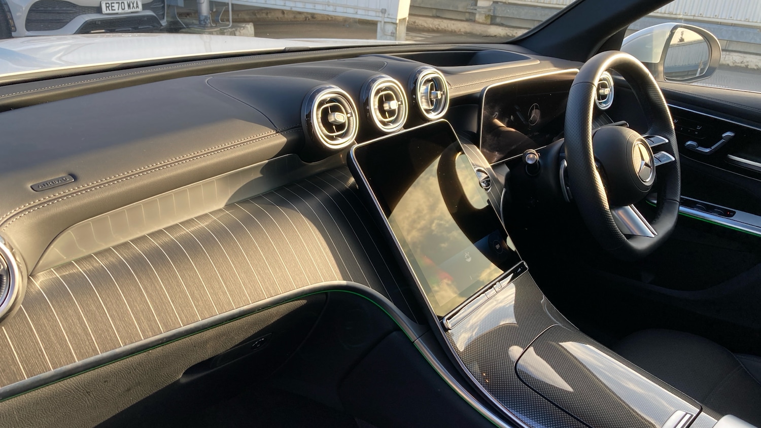 Used Mercedes-Benz GLC 2025 for sale - 77032758: Photo 9