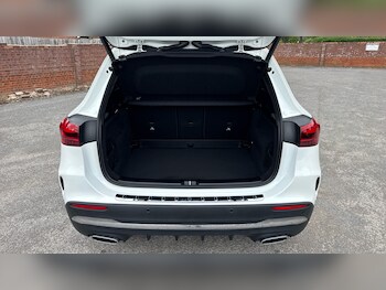 Used Mercedes-Benz GLA 2024 for sale - 78502326: Photo