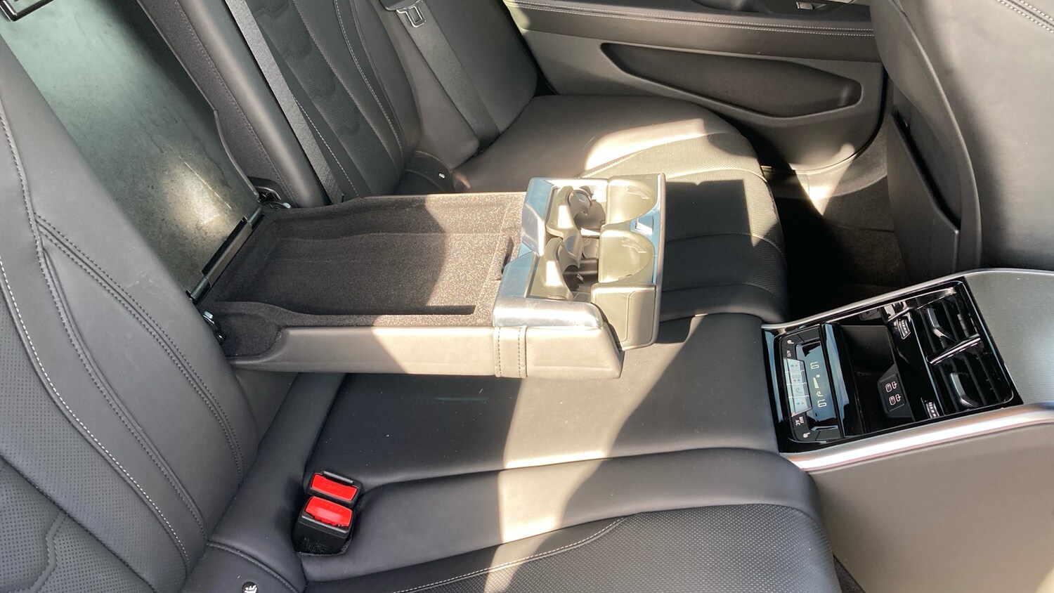 Used BMW 8 Series 2022 for sale - 76332029: Photo 29