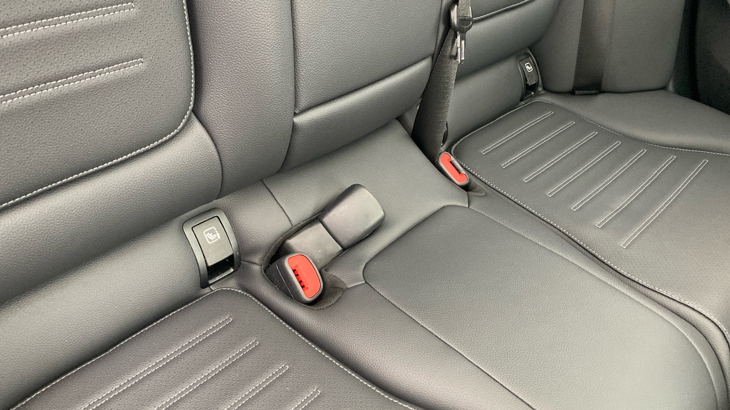 Used Mercedes-Benz C Class 2024 for sale - 76799069: Photo 17