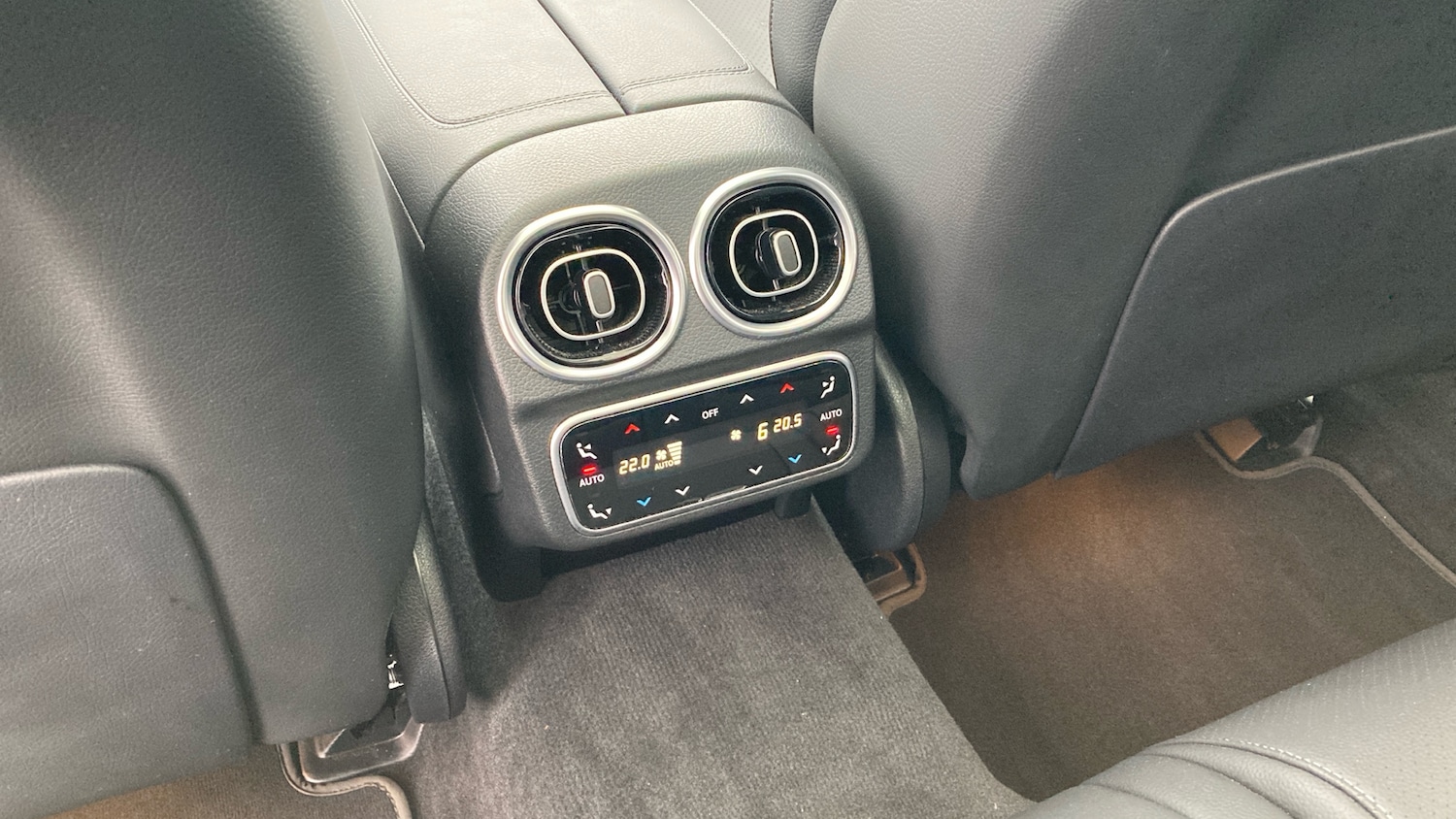 Used Mercedes-Benz C Class 2024 for sale - 76799069: Photo 28