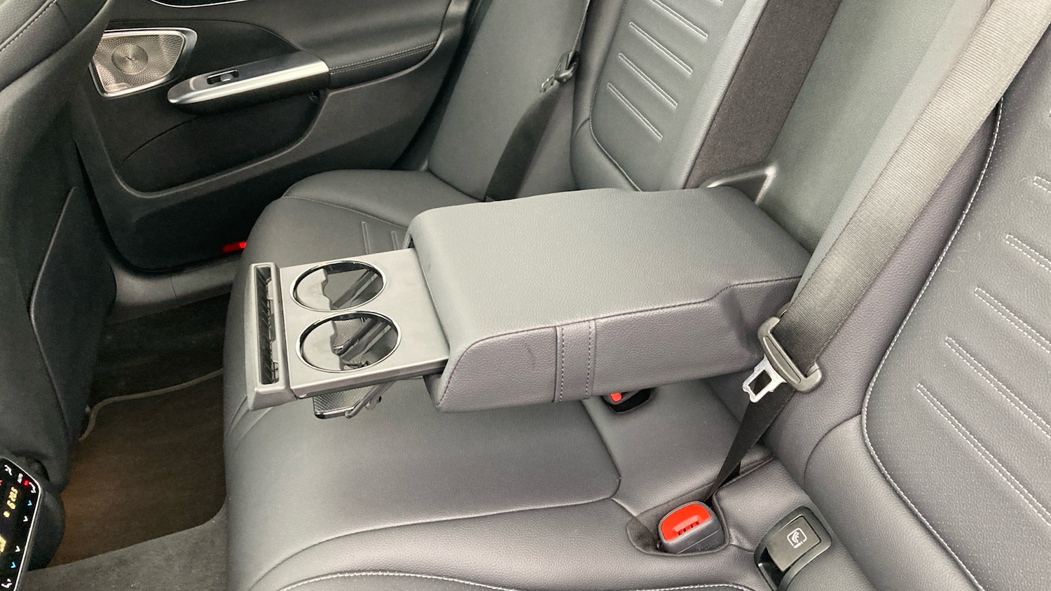 Used Mercedes-Benz C Class 2024 for sale - 76799069: Photo 29