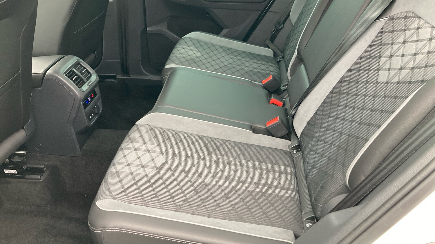 Used Volkswagen Tiguan 2022 for sale - 77746564: Photo 28