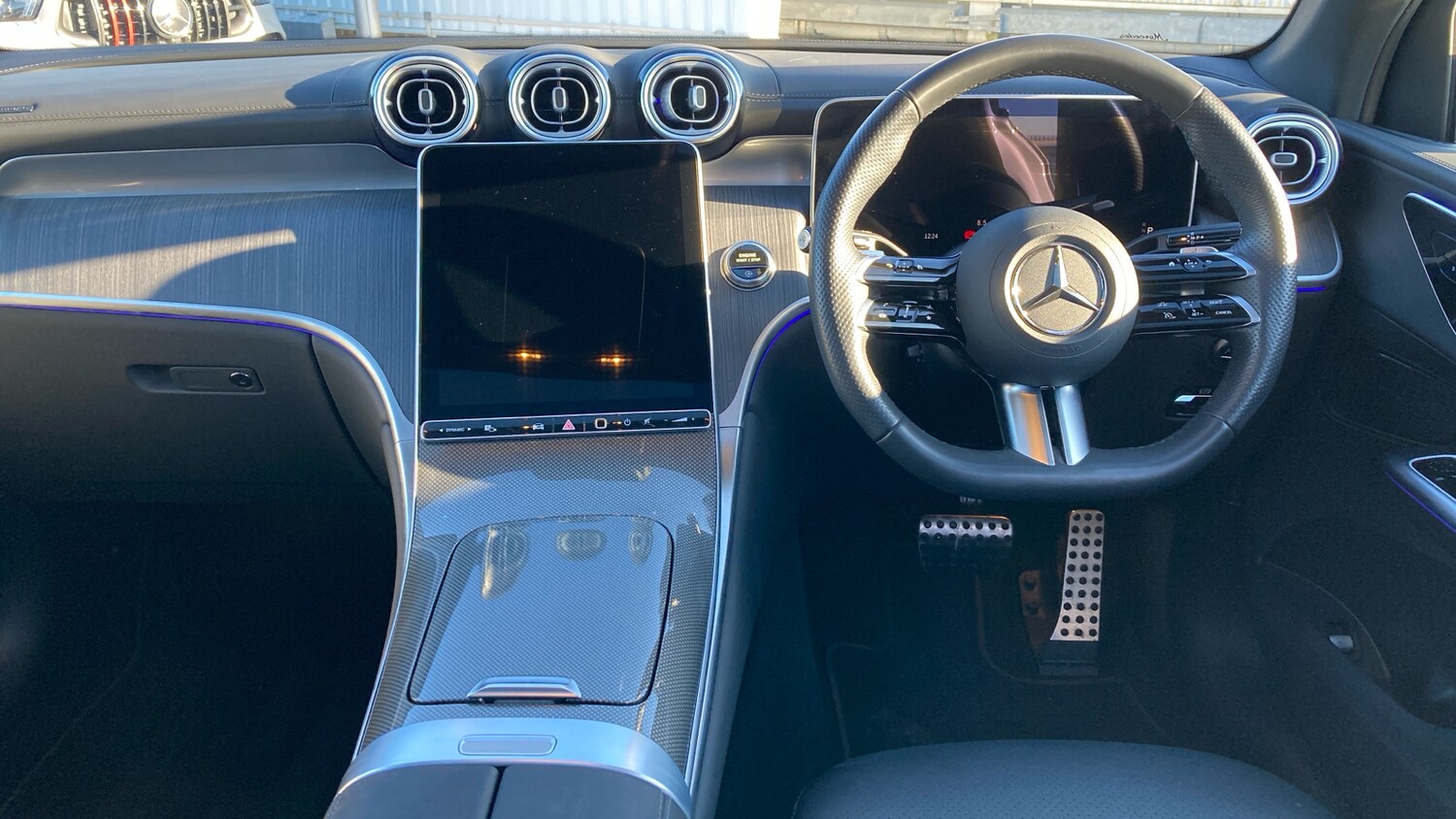 Used Mercedes-Benz GLC 2024 for sale - 77071361: Photo 10