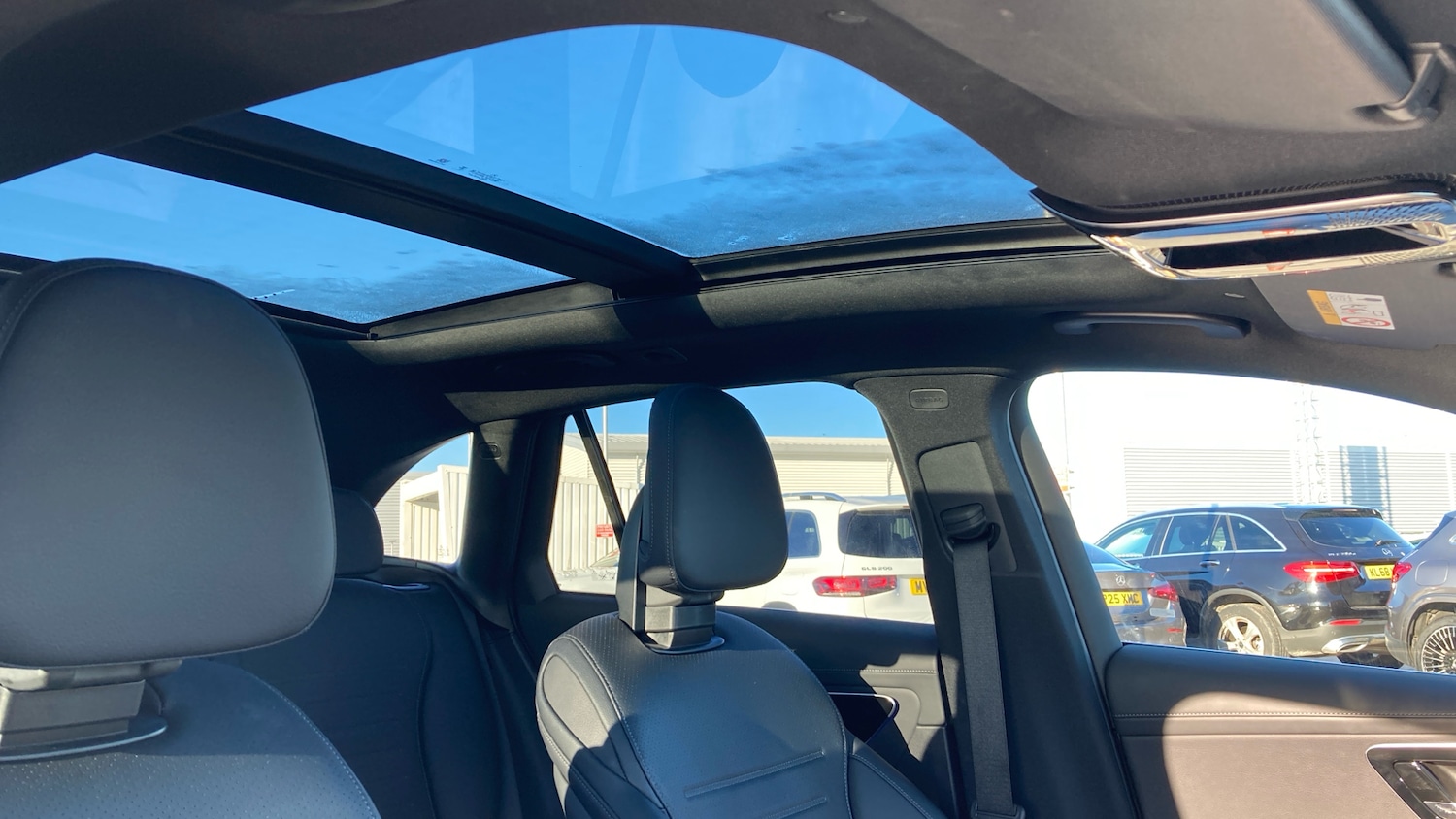 Used Mercedes-Benz GLC 2024 for sale - 77071361: Photo 32