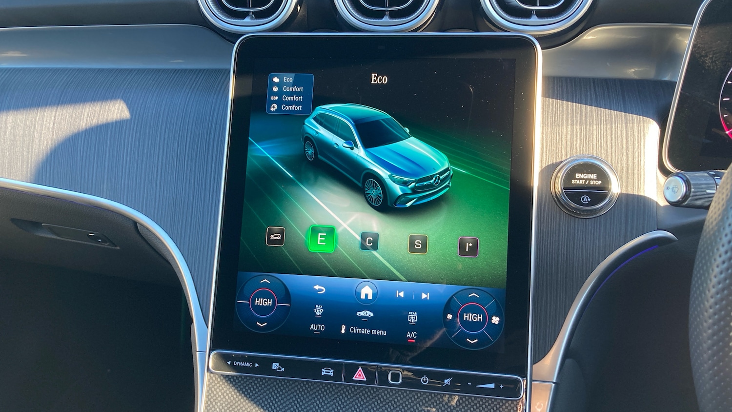 Used Mercedes-Benz GLC 2024 for sale - 77071361: Photo 43