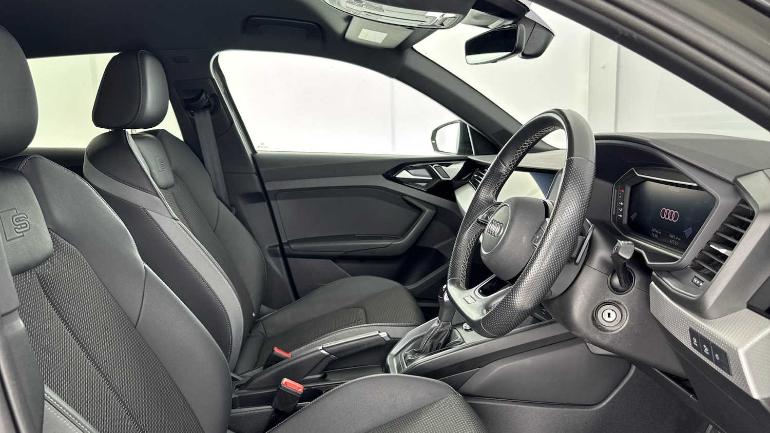 Used Audi A1 2023 for sale - 76220658: Photo 11