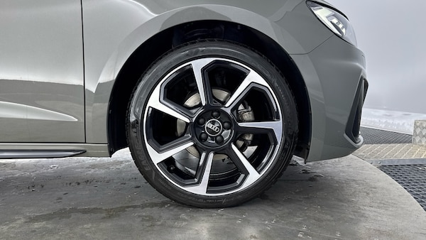 Used Audi A1 2023 for sale - 76220658: Photo 14