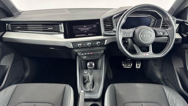 Used Audi A1 2023 for sale - 76220658: Photo 4