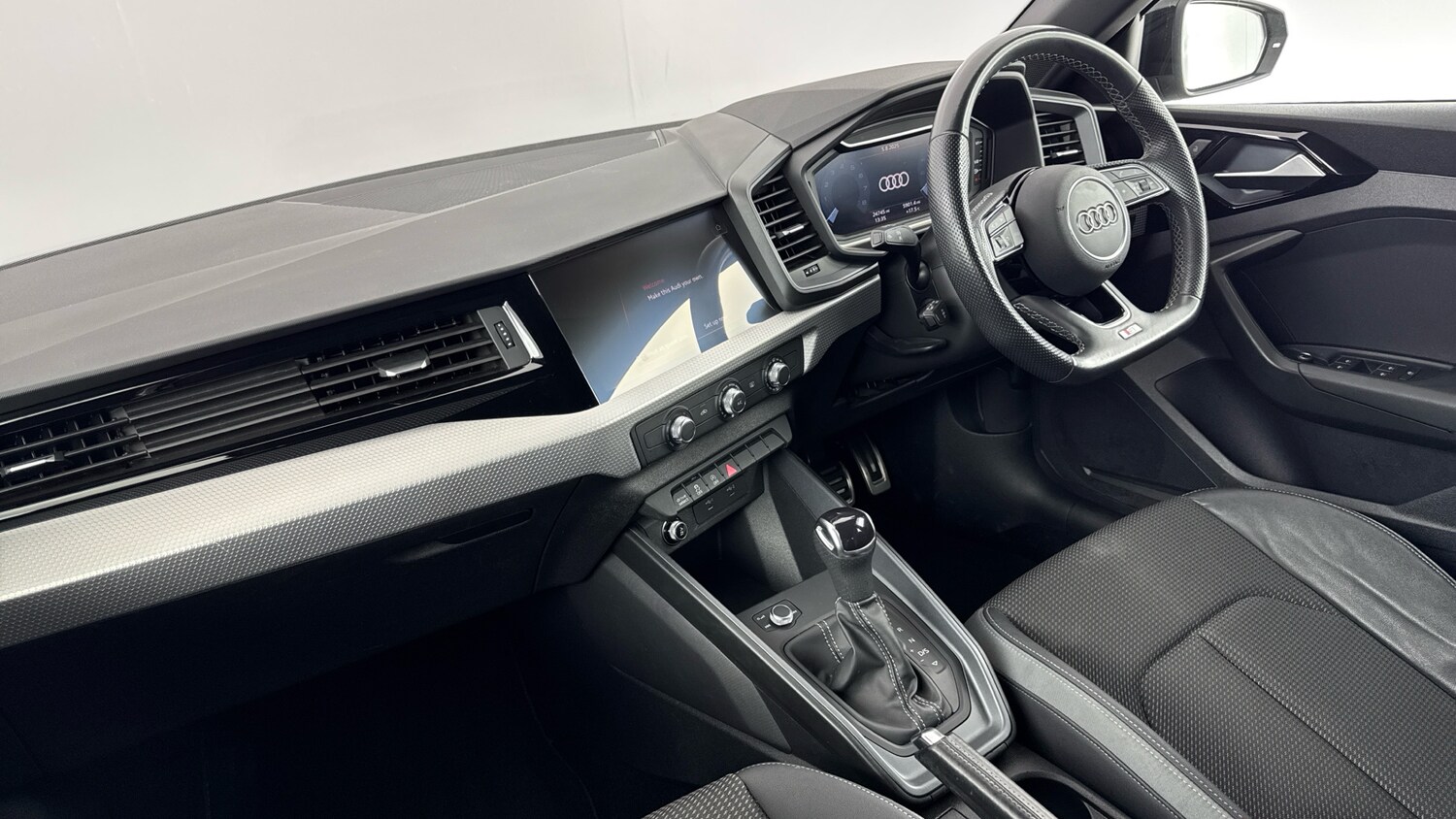 Used Audi A1 2023 for sale - 76220658: Photo 7