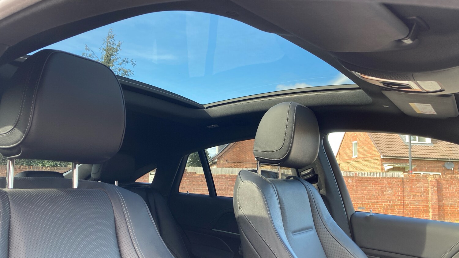 Used Mercedes-Benz GLE 2023 for sale - 77817909: Photo 33