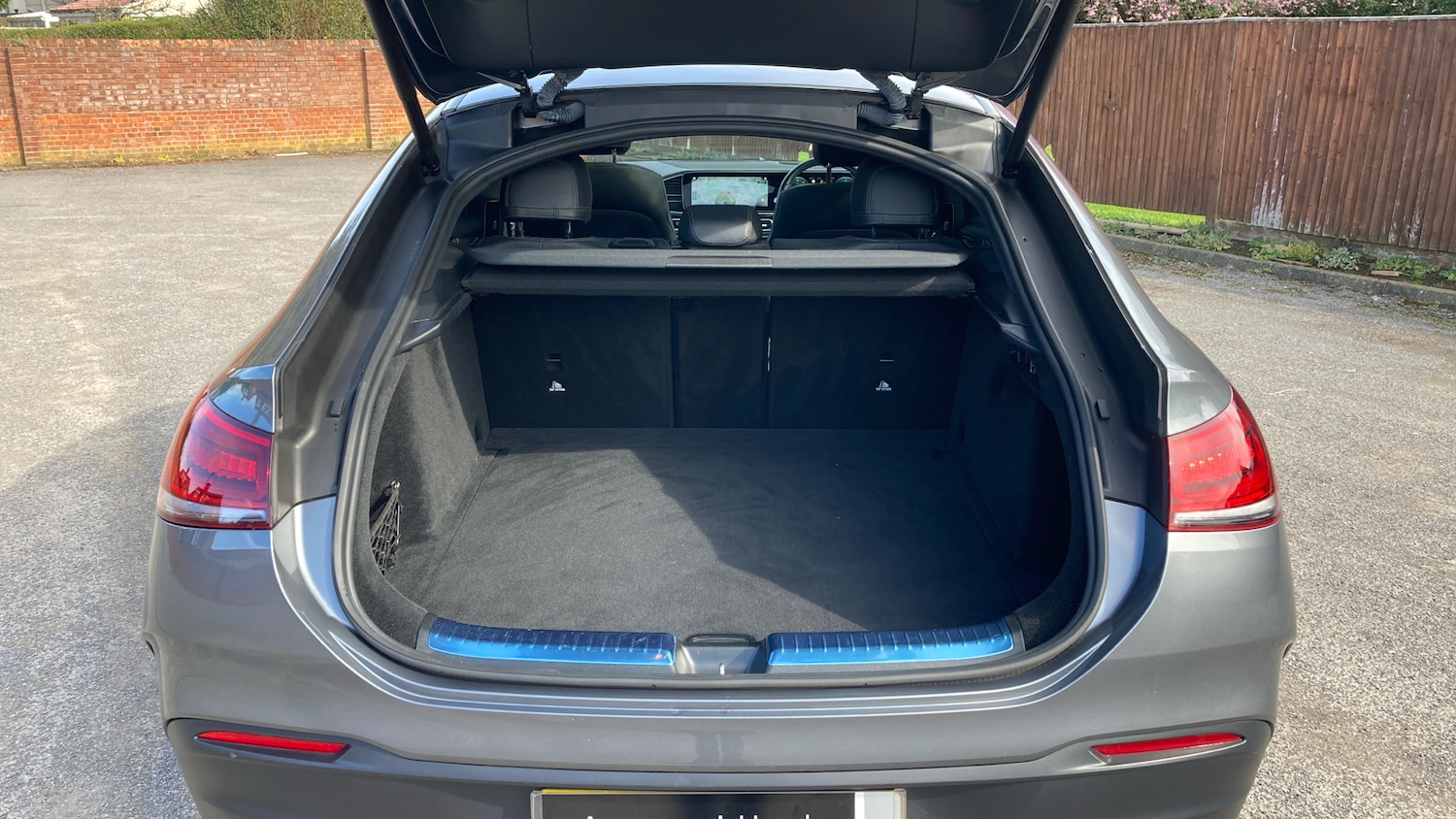 Used Mercedes-Benz GLE 2023 for sale - 77817909: Photo 4