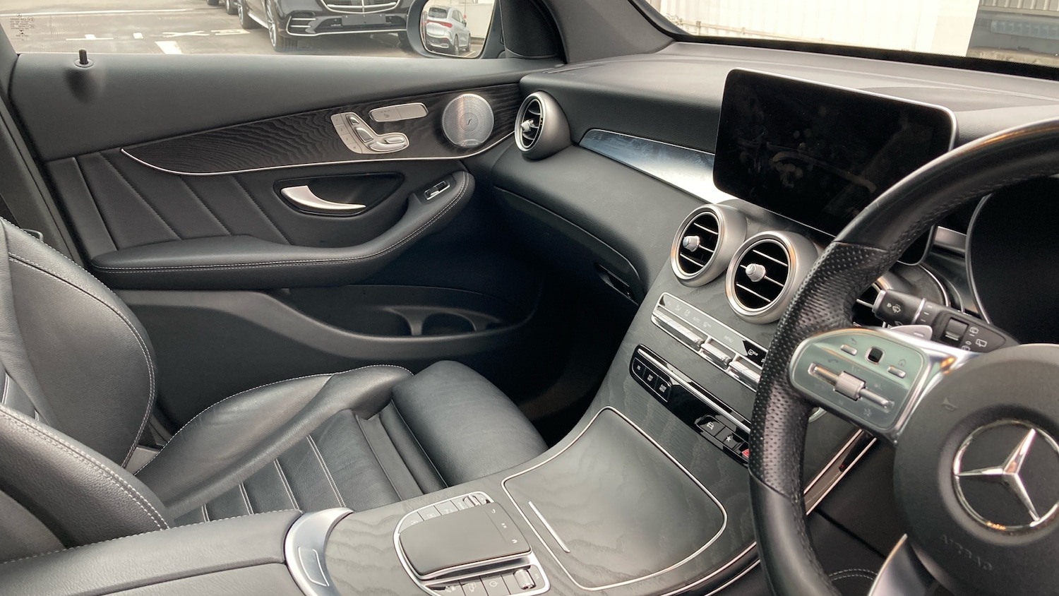Used Mercedes-Benz GLC 2020 for sale - 76114205: Photo 14