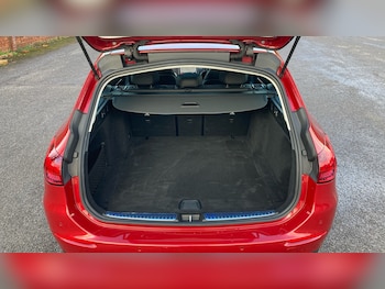 Used Mercedes-Benz C Class 2023 for sale - 77541903: Photo